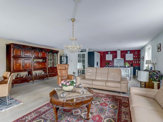 Van Hobokenhaven 31, Barendrecht