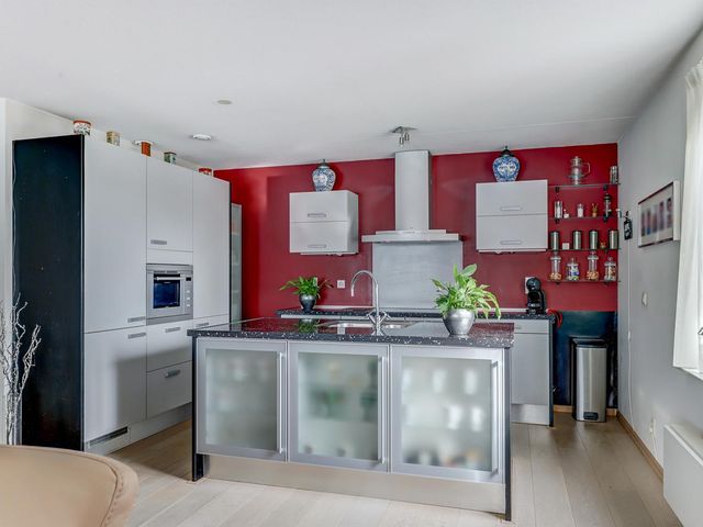 Van Hobokenhaven 31, Barendrecht