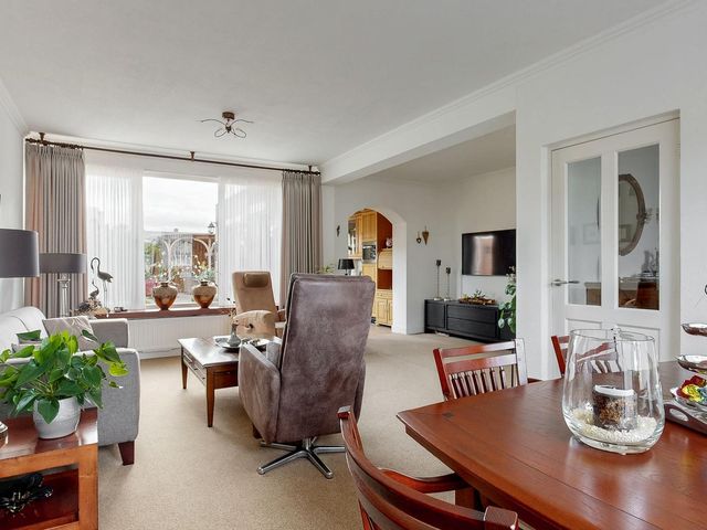 Trompstraat 42, Veghel