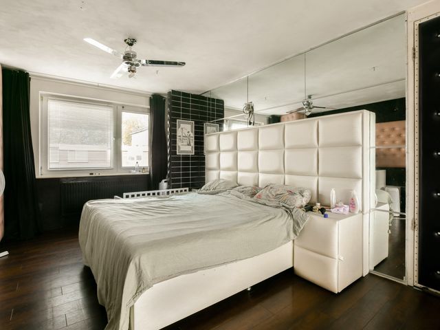 Terneuzenstraat 8, Almere