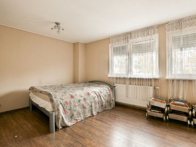 Terneuzenstraat 8, Almere