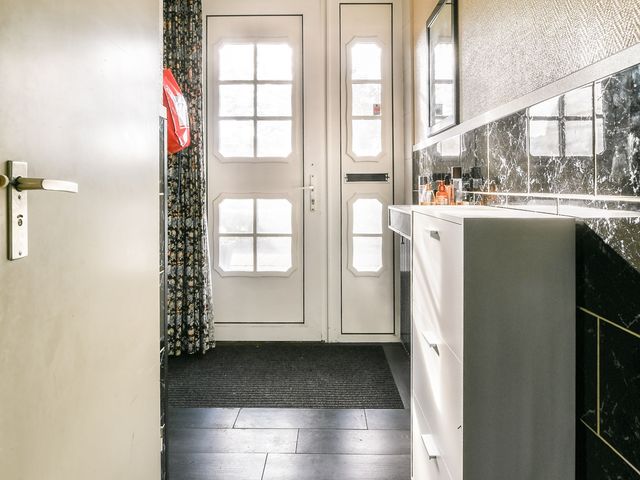 Terneuzenstraat 8, Almere