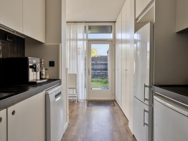 Laan van België 21, Roosendaal