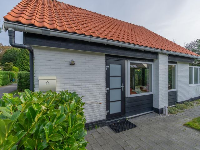 Bongerd 11, Renesse