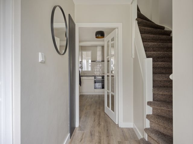 Julianalaan 1, Dodewaard