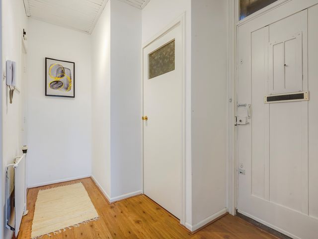 Lijnbaan 130, Den Haag