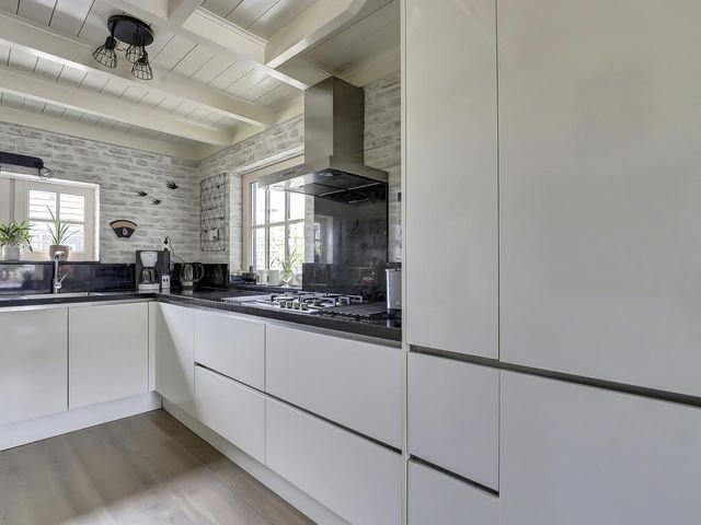 Veerweg 10, Wolphaartsdijk