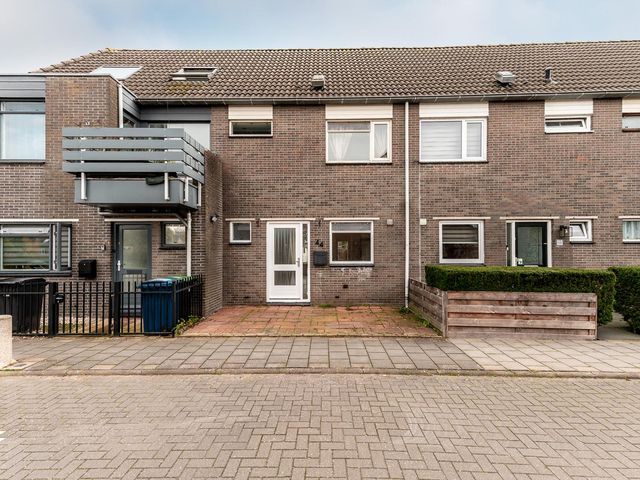 Leerdampad 44, Almere