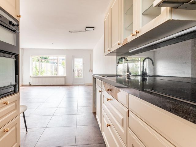 Leerdampad 44, Almere