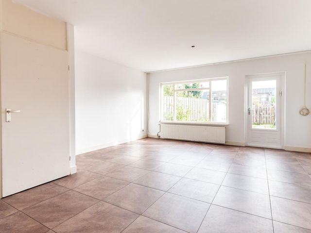 Leerdampad 44, Almere