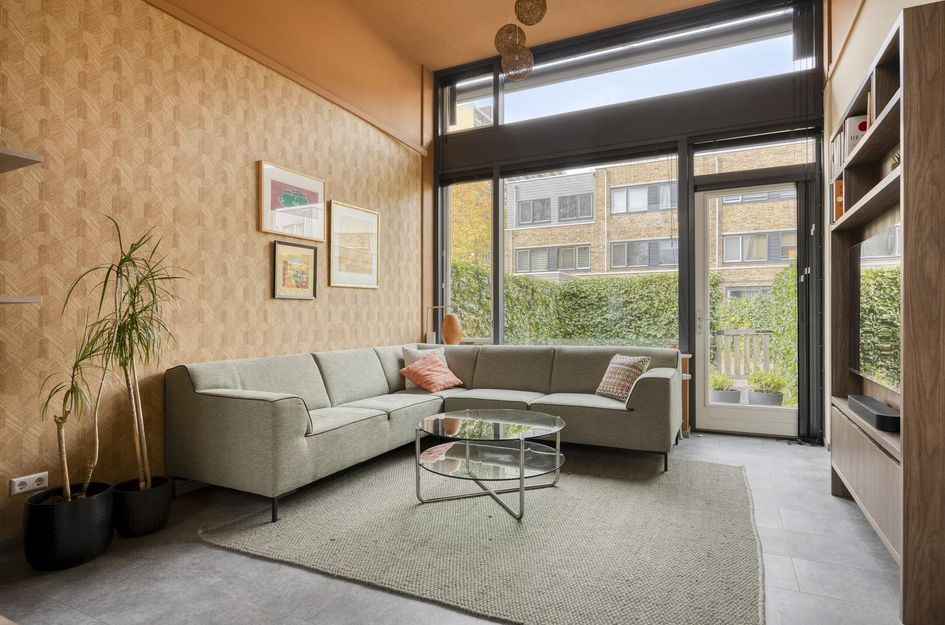 P C Boutenssingel 77