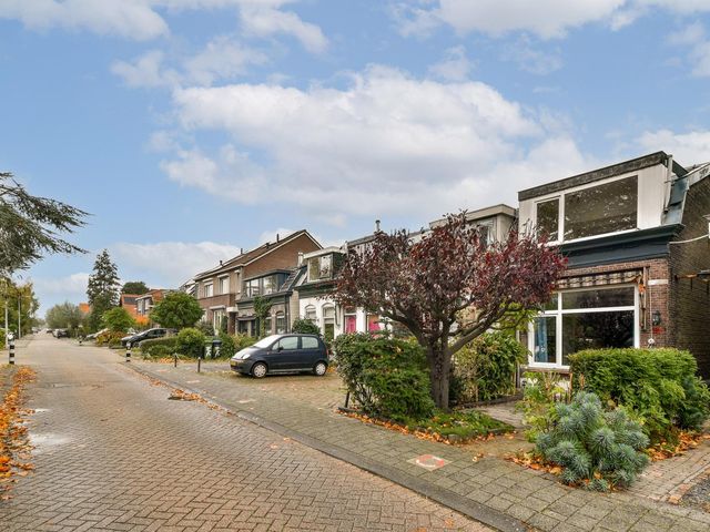 Wethouder Venteweg 12, Gouda