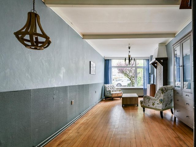 Wethouder Venteweg 12, Gouda