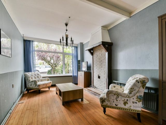 Wethouder Venteweg 12, Gouda