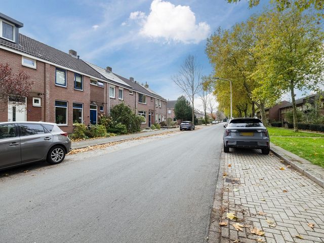 Atlaslaan 1, Hoogeveen