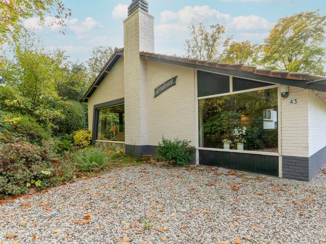 Brederodelaan 43, Ermelo