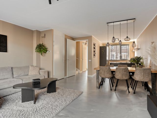 Pieter De Hoochstraat 9, Zwijndrecht