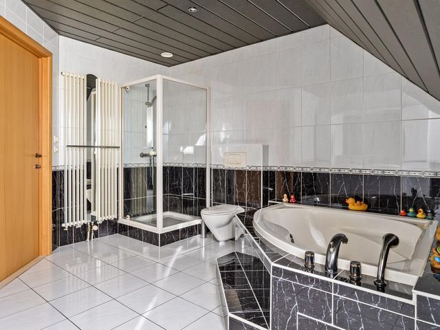 Vlasbloem 4, Heikant