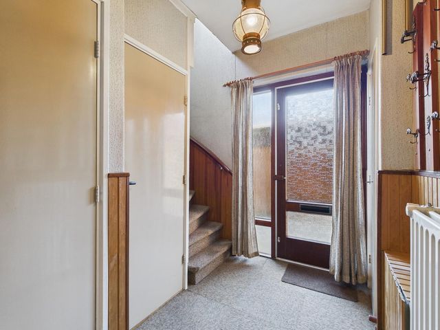 Oranjestraat 11, Sas Van Gent