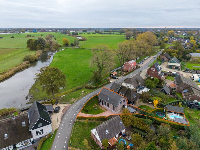 Maasdijk 229, Wijk en Aalburg