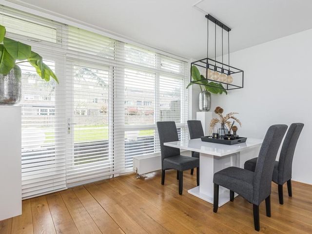 Puntkroos 50, Zwolle