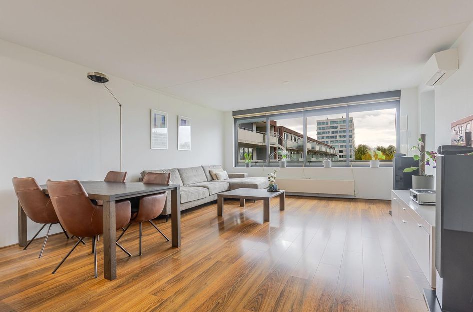 Pieter Calandlaan 867