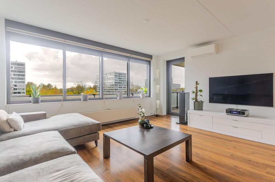 Pieter Calandlaan 867