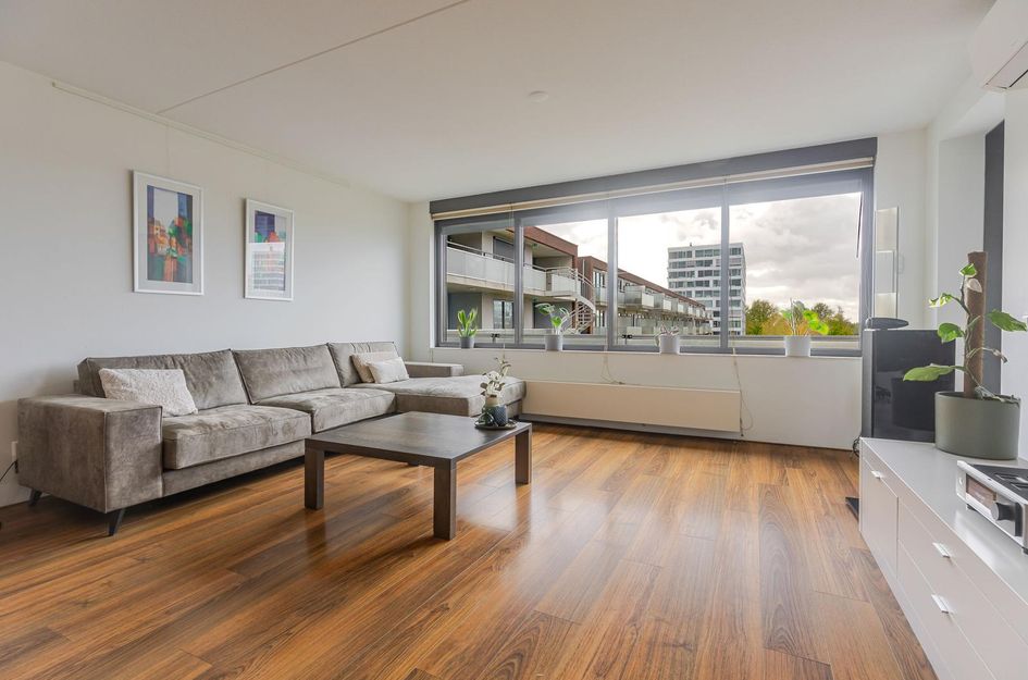 Pieter Calandlaan 867