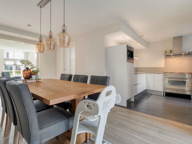 Van Laarstraat 6, Hardenberg