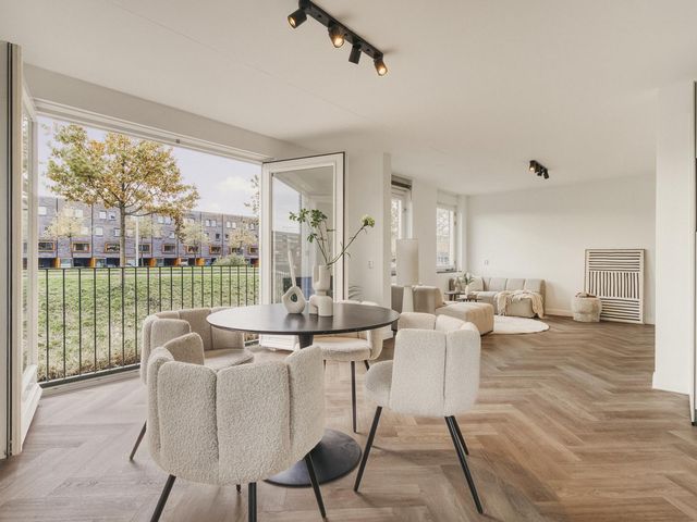 Ladogameerhof 297, Amsterdam