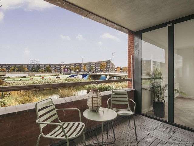 Ladogameerhof 297, Amsterdam