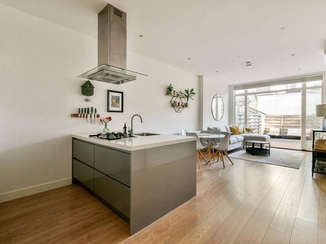 Rhijnvis Feithstraat 13H, Amsterdam