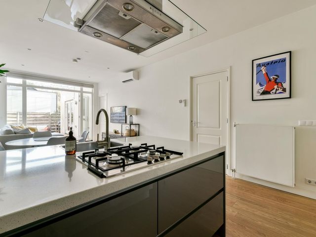 Rhijnvis Feithstraat 13H, Amsterdam