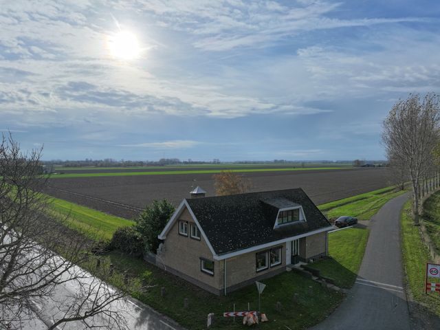 Sint Pietersdijk 1, Biervliet