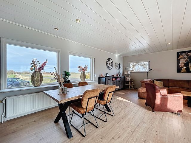 Sint Pietersdijk 1, Biervliet