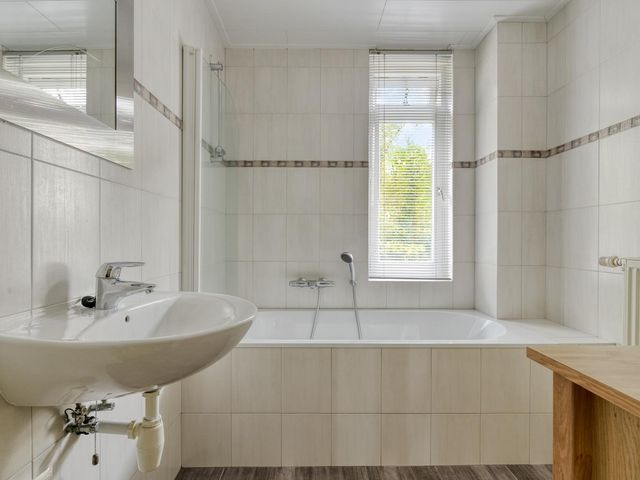 Hermelijnsingel 20, Bergen L