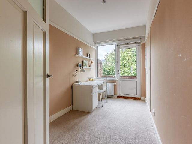 van Pabstlaan 17, Voorburg