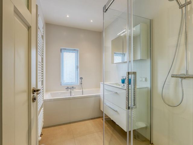 van Pabstlaan 17, Voorburg