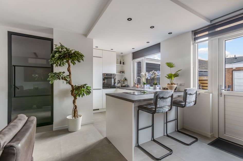 Van Vollenhovenstraat 10