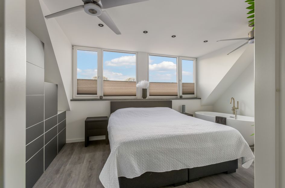 Van Vollenhovenstraat 10