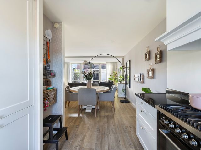 Bernhardstraat 1B, Heinenoord