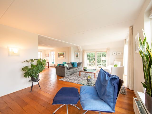 Waubertstrjitte 29, Parrega