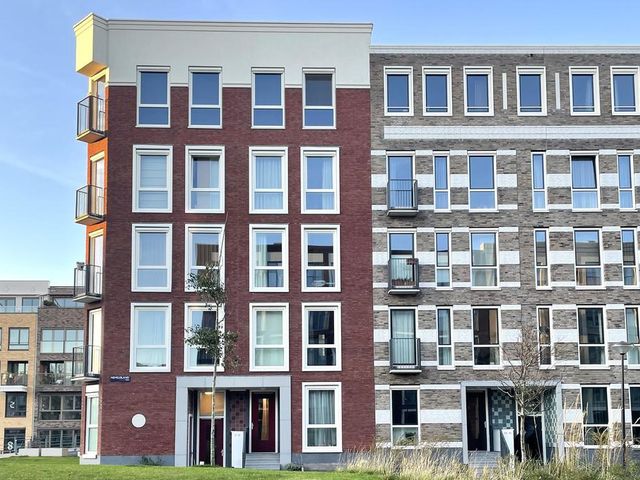 Memeleiland 8, Amsterdam