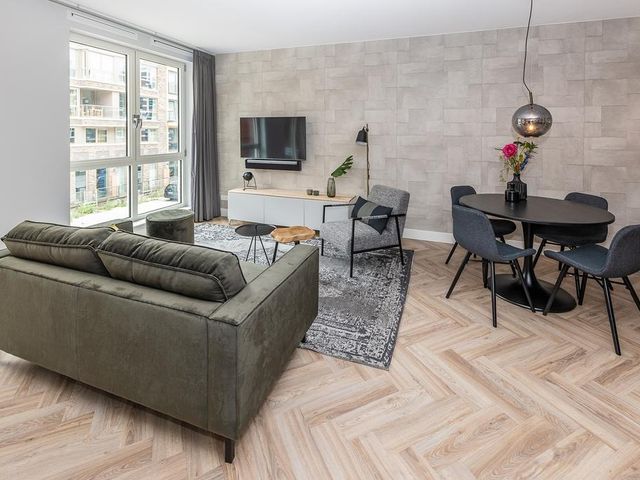 Memeleiland 8, Amsterdam