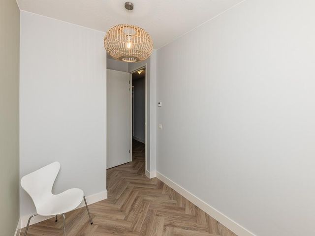 Memeleiland 8, Amsterdam