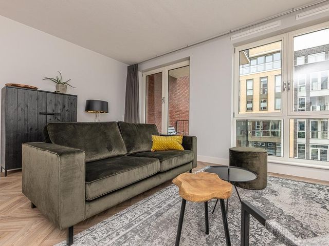 Memeleiland 8, Amsterdam