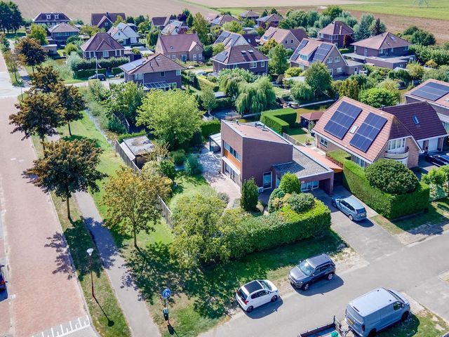 De Grienden 18, Puttershoek