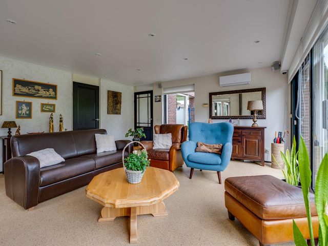 De Grienden 18, Puttershoek