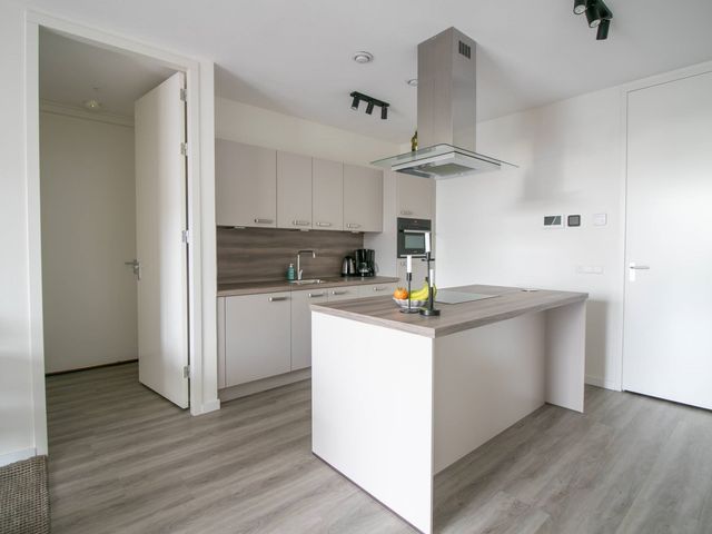 Oostenburgermiddenstraat 64, Amsterdam