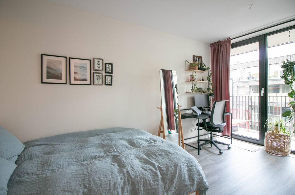 Oostenburgermiddenstraat 64